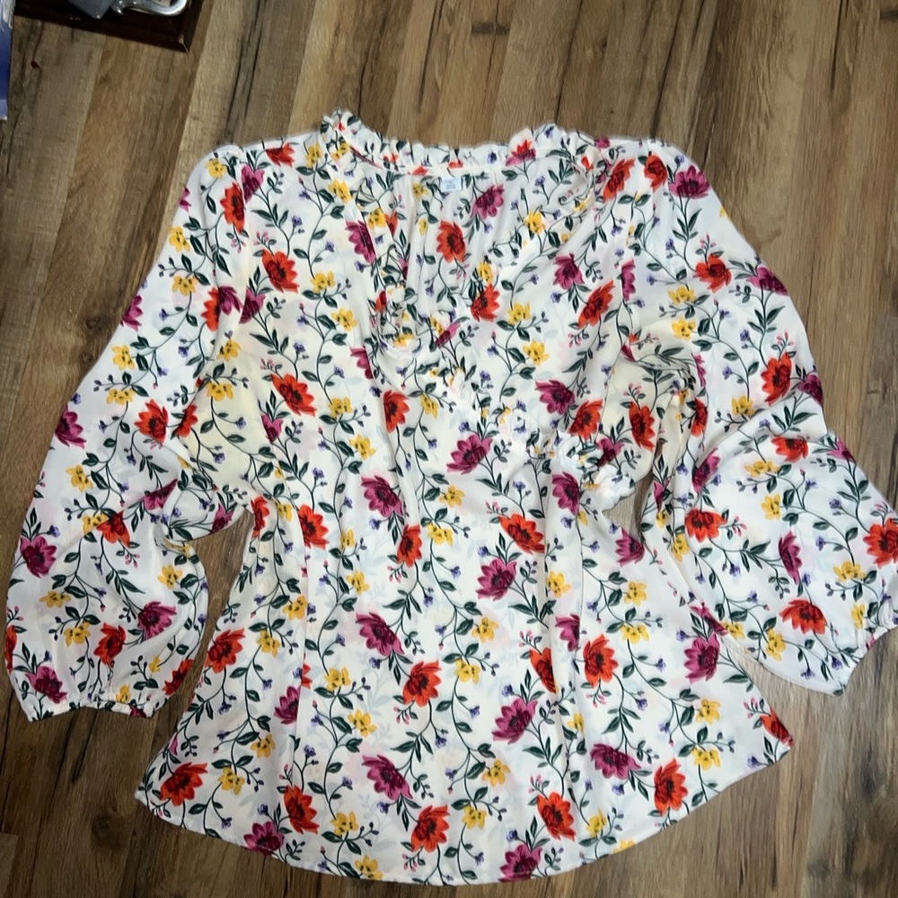 Old Navy Multicolor Floral Blouse